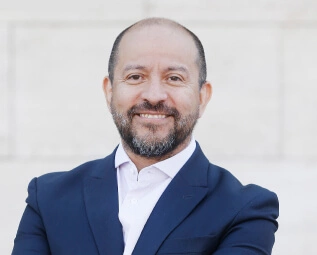 Administración - Gerente General - Patricio Santelices Abarzúa